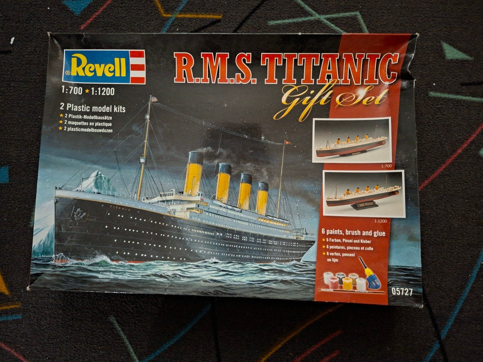 Revell R.M.S. Titanic Gift Set - 2 plastic model kits, Ophalen of Verzenden, Zo goed als nieuw, 1:50 tot 1:200, Revell