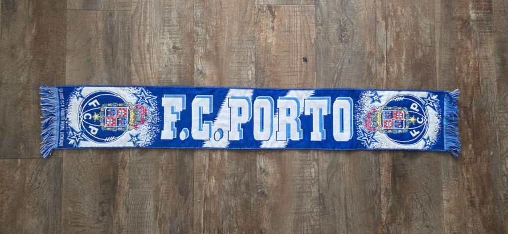Sjaal FC Porto, Verzamelen, Sportartikelen en Voetbal, Ophalen of Verzenden, Zo goed als nieuw, Buitenlandse clubs, Vaantje of Sjaal