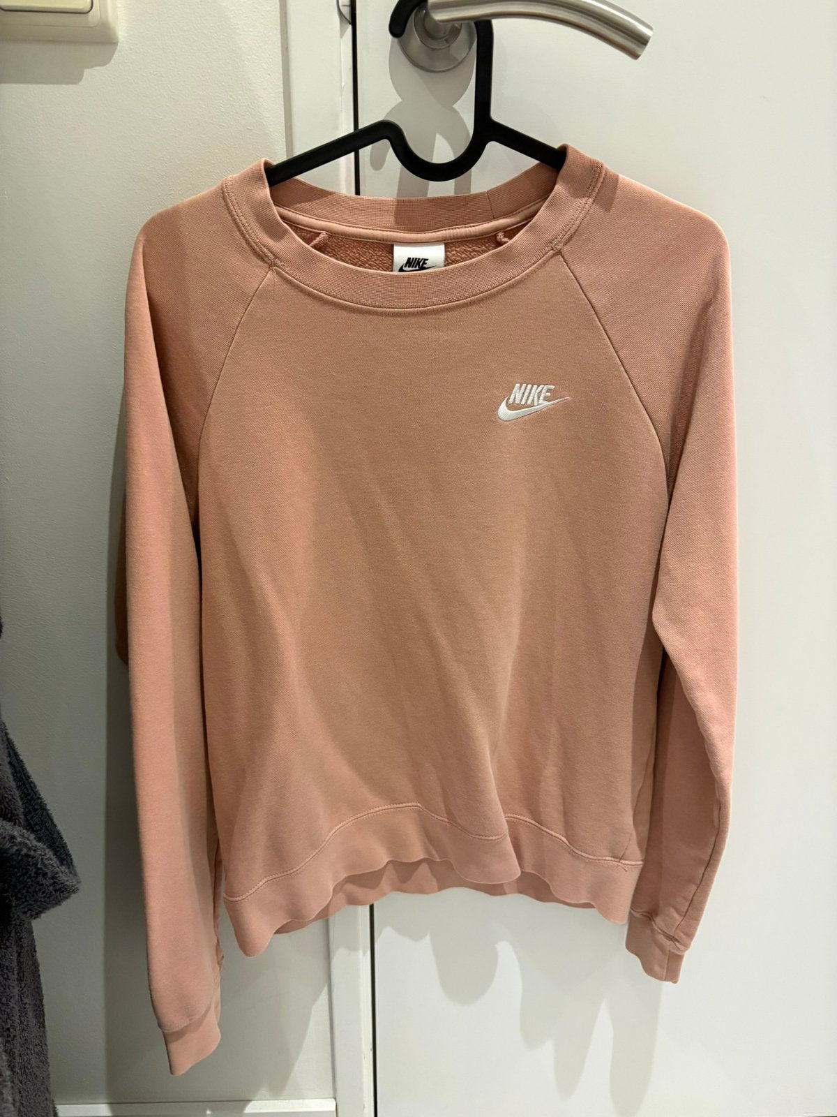 Nike sweater lichtroze, Kleding | Dames, Truien en Vesten, Verzenden, Gedragen, Maat 36 (S), Roze