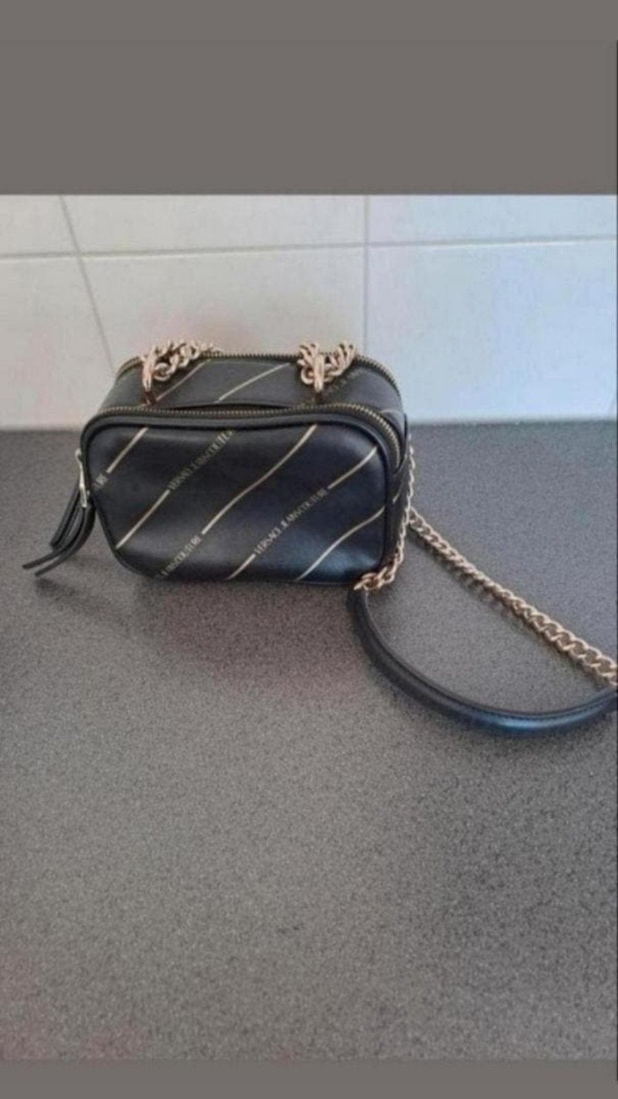 Versace Jeans Couture, Ophalen of Verzenden, Zo goed als nieuw, Zwart, Schoudertasje