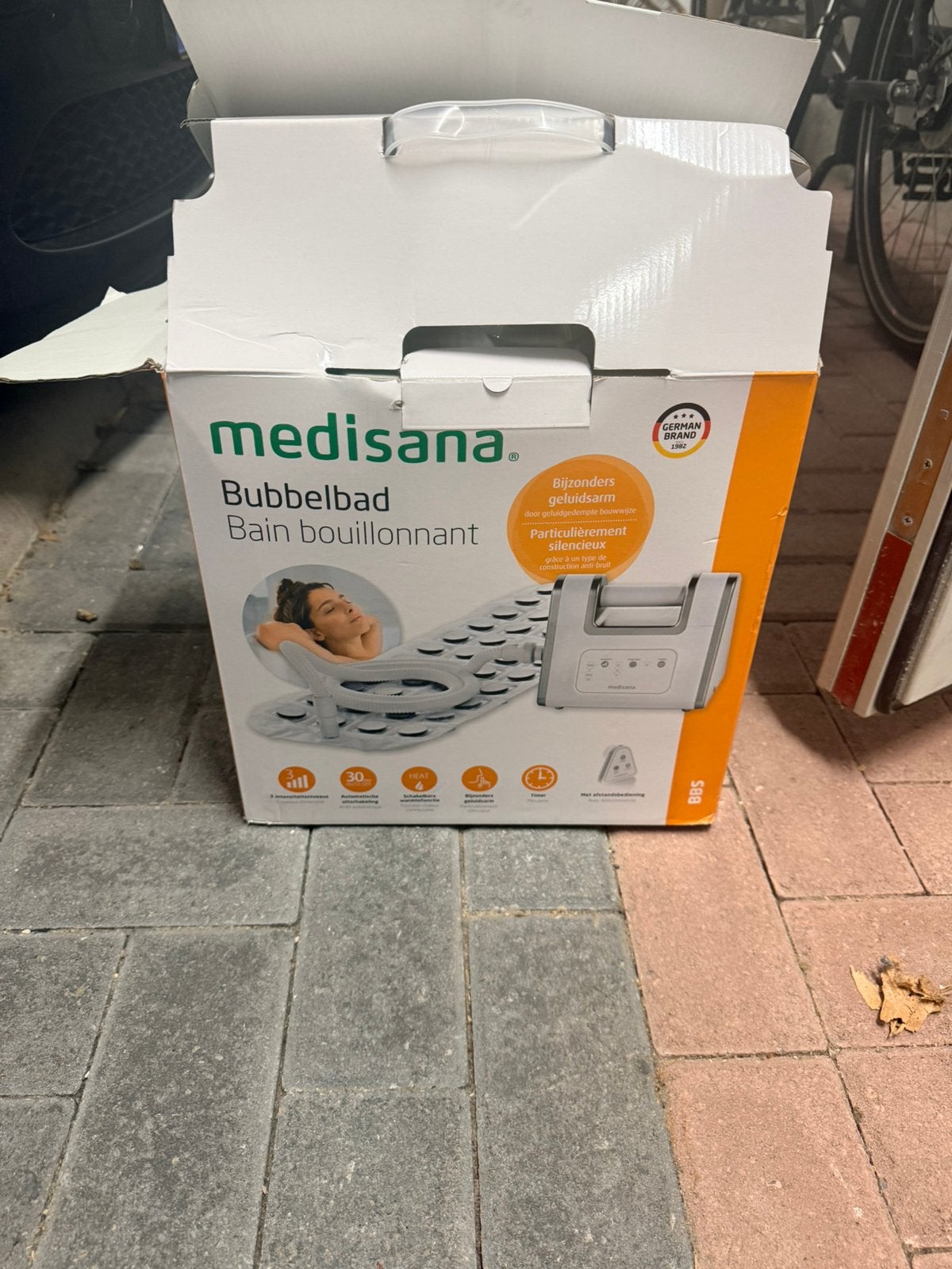 Bubbelbad Medisana, 4 liter of meer, Ophalen of Verzenden, Zo goed als nieuw, 3 snelheden of meer