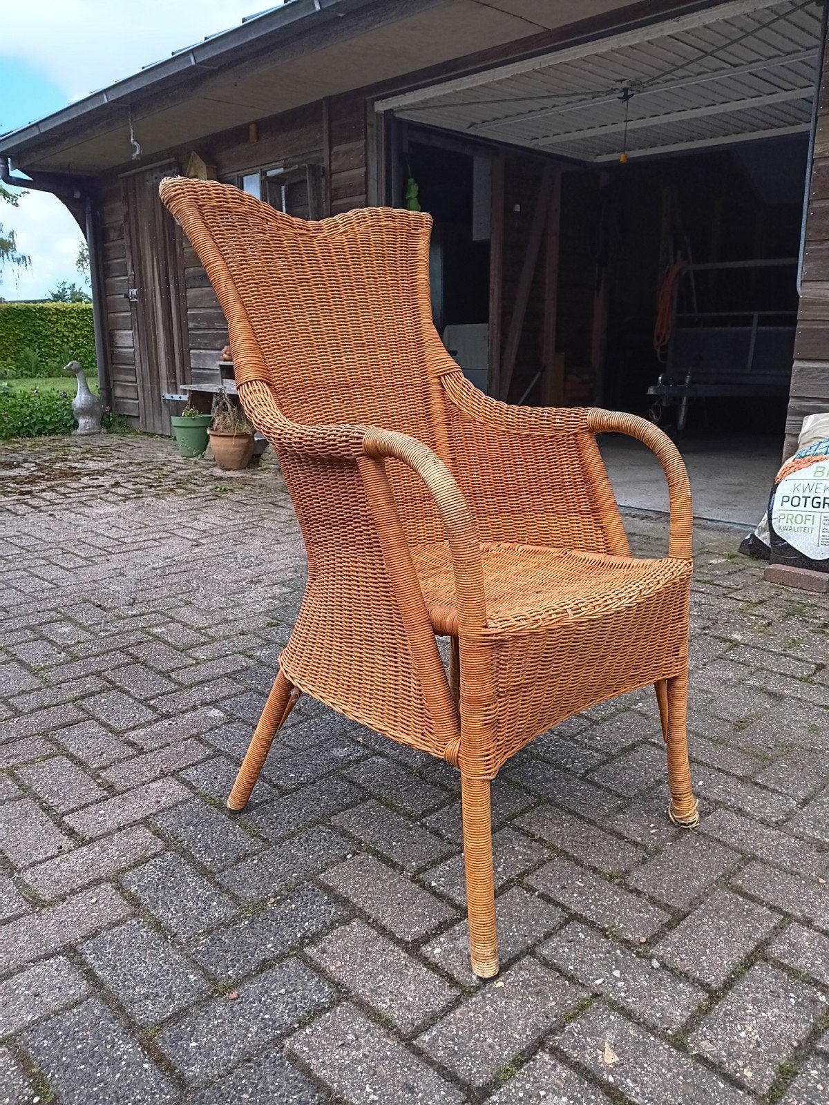 Rotan stoel riet, Huis en Inrichting, Stoelen, Ophalen, Bruin, Eén