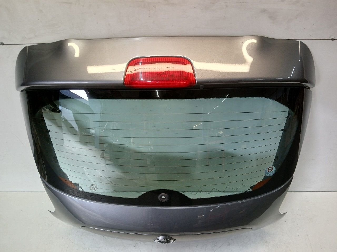 Achterklep Nissan Juke, Onderdelen@venauto.nl, Van der Ven Autorecycling B.V., Gebruikt, Ettenseweg 76, 4706 PB Roosendaal, The Netherlands