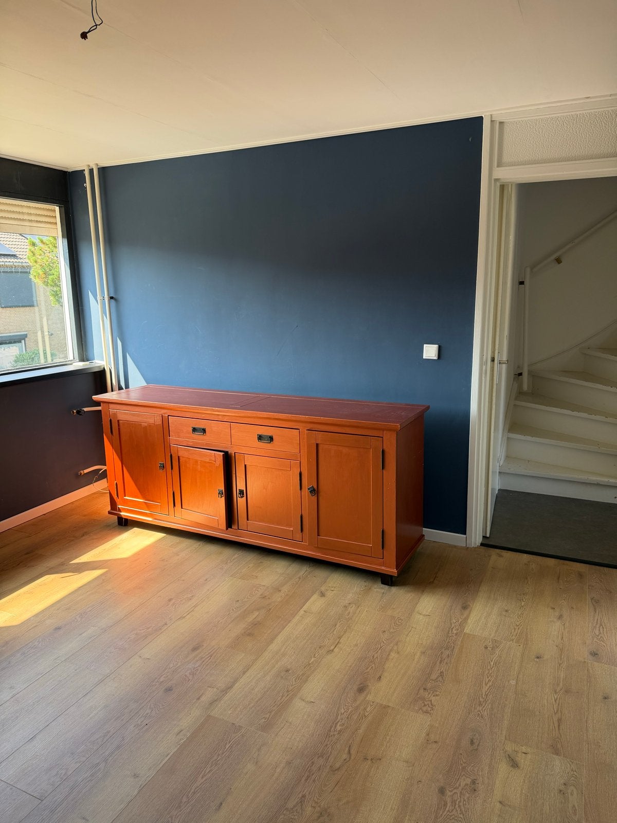Massief houten dressoir met lades en deuren gratis, Ophalen, Gebruikt, 150 tot 200 cm, Met lade(s)
