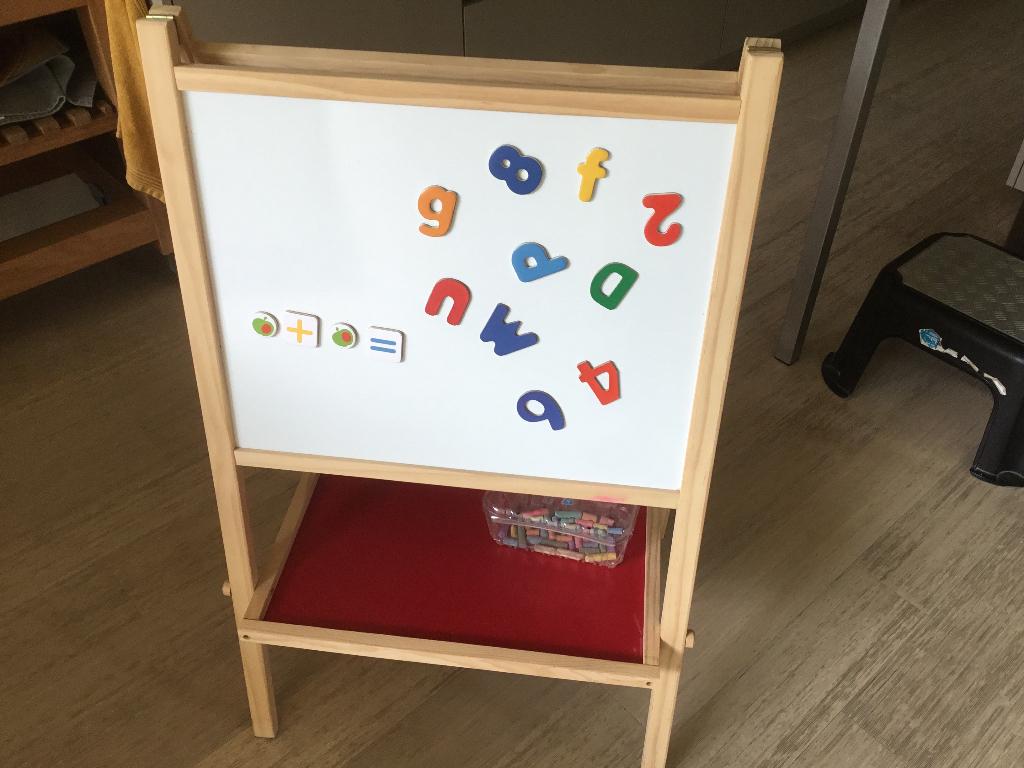 Magneet/krijtbord cijfers en letters, Ophalen, Zo goed als nieuw, Taal en Lezen