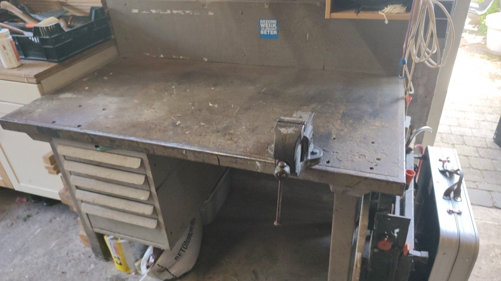Robuuste werkbank met lade blok 150x80x85cm, Doe-het-zelf en Verbouw, Werkbanken, Ophalen, Gebruikt, 70 tot 120 cm, Bankschroef