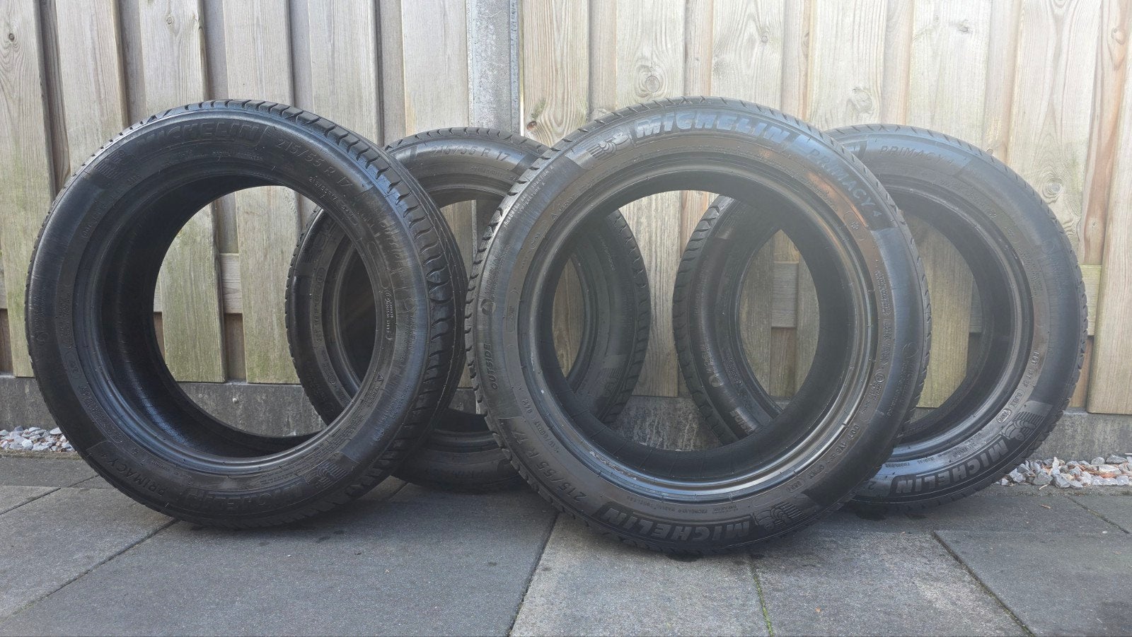 Mooie set Michelin 215 55 17 Primacy 4+ zomerbanden, 215 mm, 17 inch, Ophalen of Verzenden, Band(en)