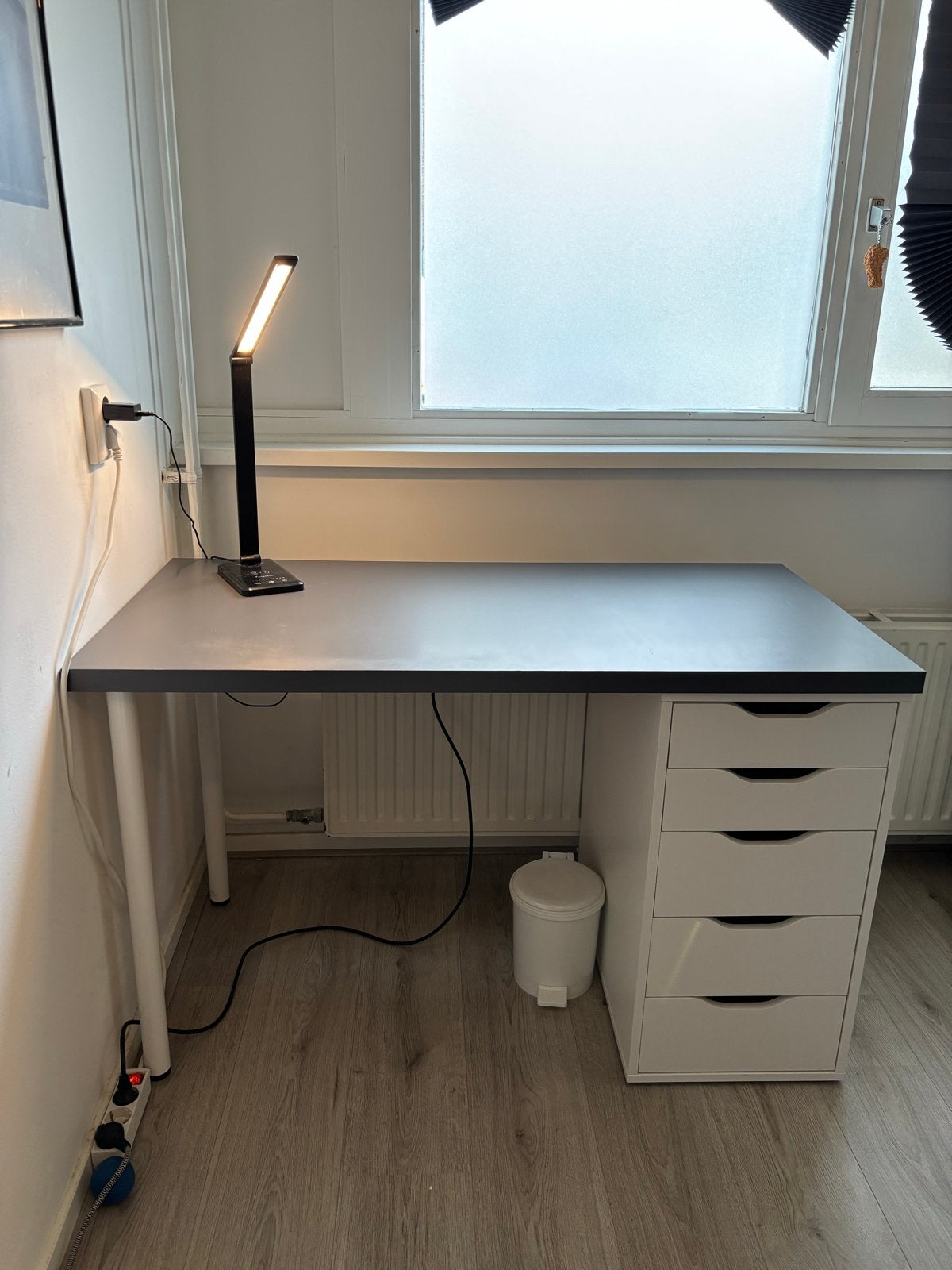 Bureau met ladeblok en lamp - mag snel weg, Ophalen, Gebruikt, 120 cm, IKEA