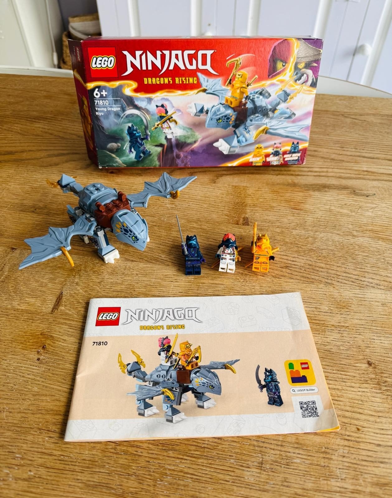 LEGO Ninjago 71810 Jonge Draak Riyu met doos en boekje, Inclusief instructies, Lego, Ophalen of Verzenden, Zo goed als nieuw