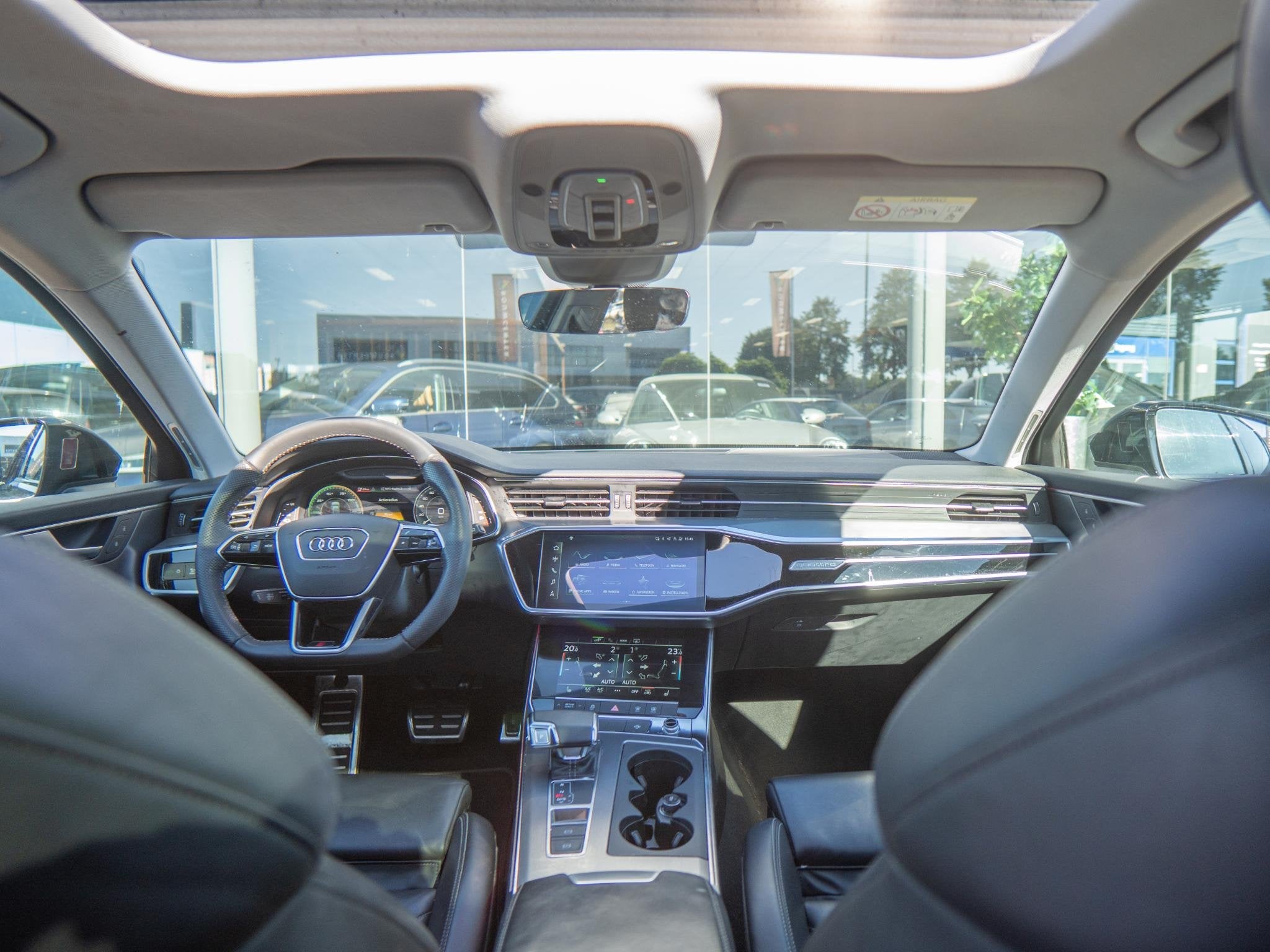 Audi A6 Avant 55 TFSI e quattro Competition | Pano | Ambient, Automaat, Gebruikt, 4 cilinders, Blauw