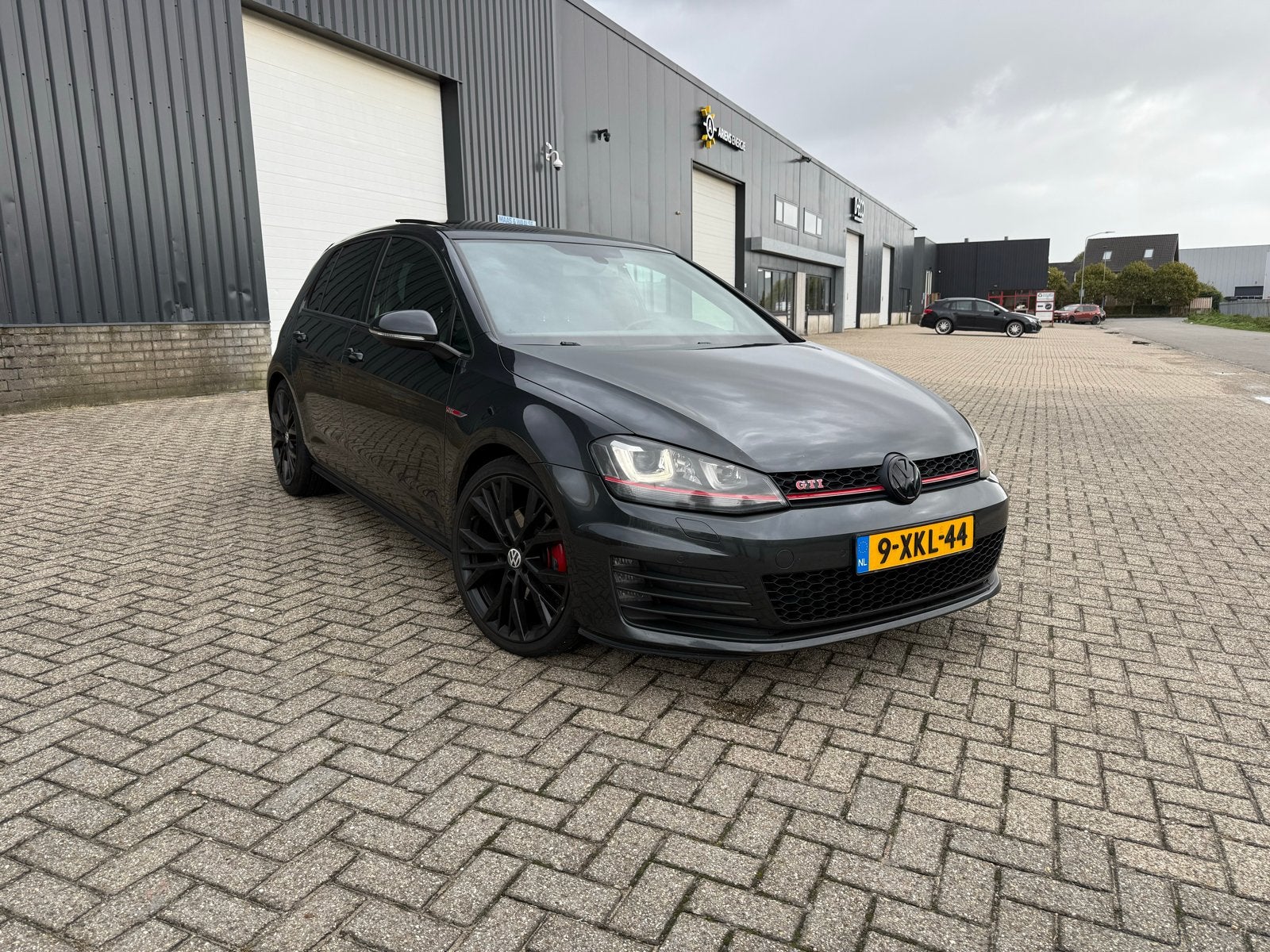 Volkswagen Golf 7 GTI DSG | Stage 2 | 340 PK | Panorama, Auto's, Zwart, 4 cilinders, 1984 cc, Leder