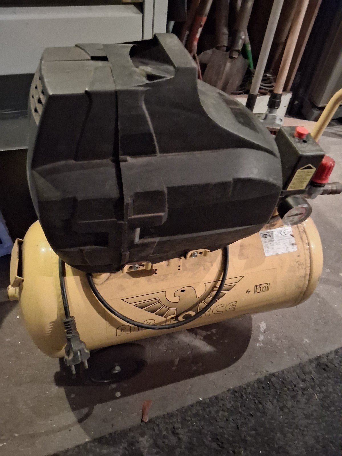 DARI Air Force 25-1.5 O.L. Compressor, Doe-het-zelf en Verbouw, Minder dan 25 liter, Ophalen, Minder dan 200 liter/min, Mobiel