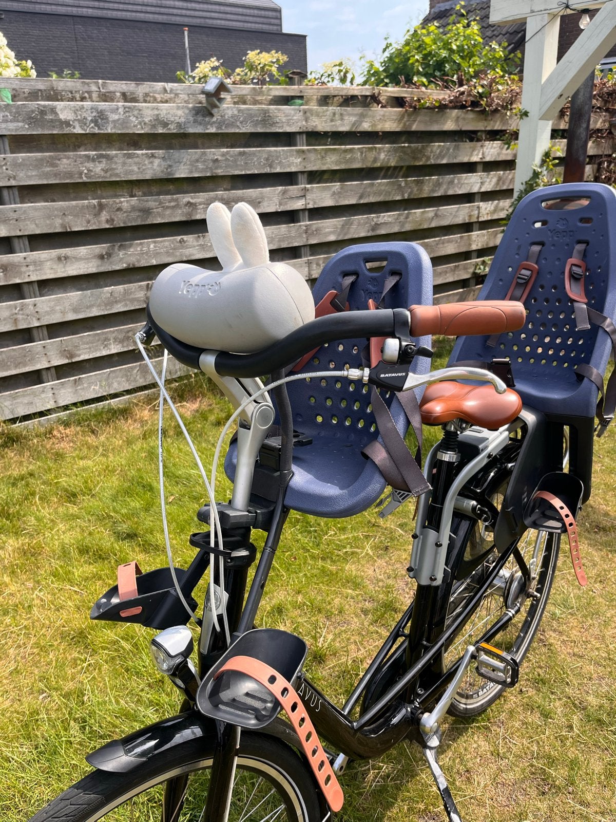 Yepp fietszitjes(voor en achter)+windscherm+stuurkussen, Ophalen, Achterzitje, 9 t/m 18 kg, Gebruikt