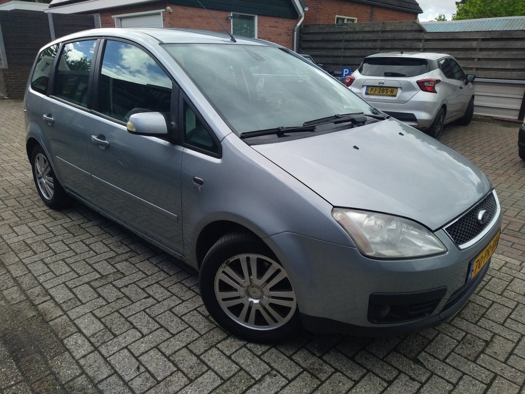 Ford Focus C-MAX 2.0-16V Ghia (bj 2004), Gebruikt, Bedrijf, Zilver of Grijs, 695 kg