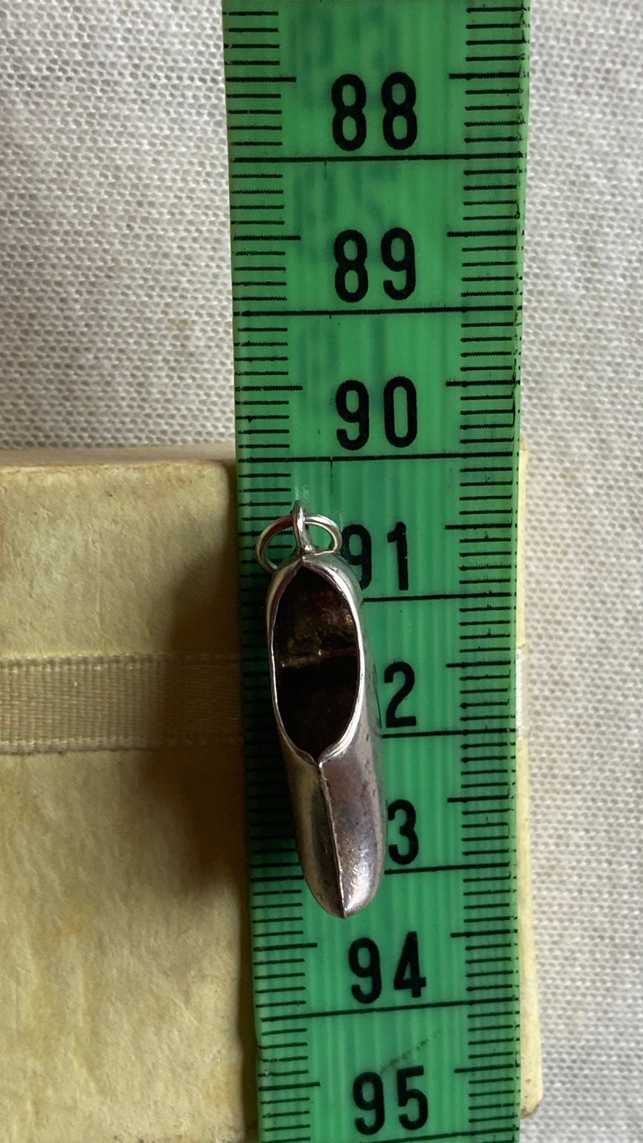 Zilveren bedel klomp groot 3 cm!, Ophalen of Verzenden, Zilver