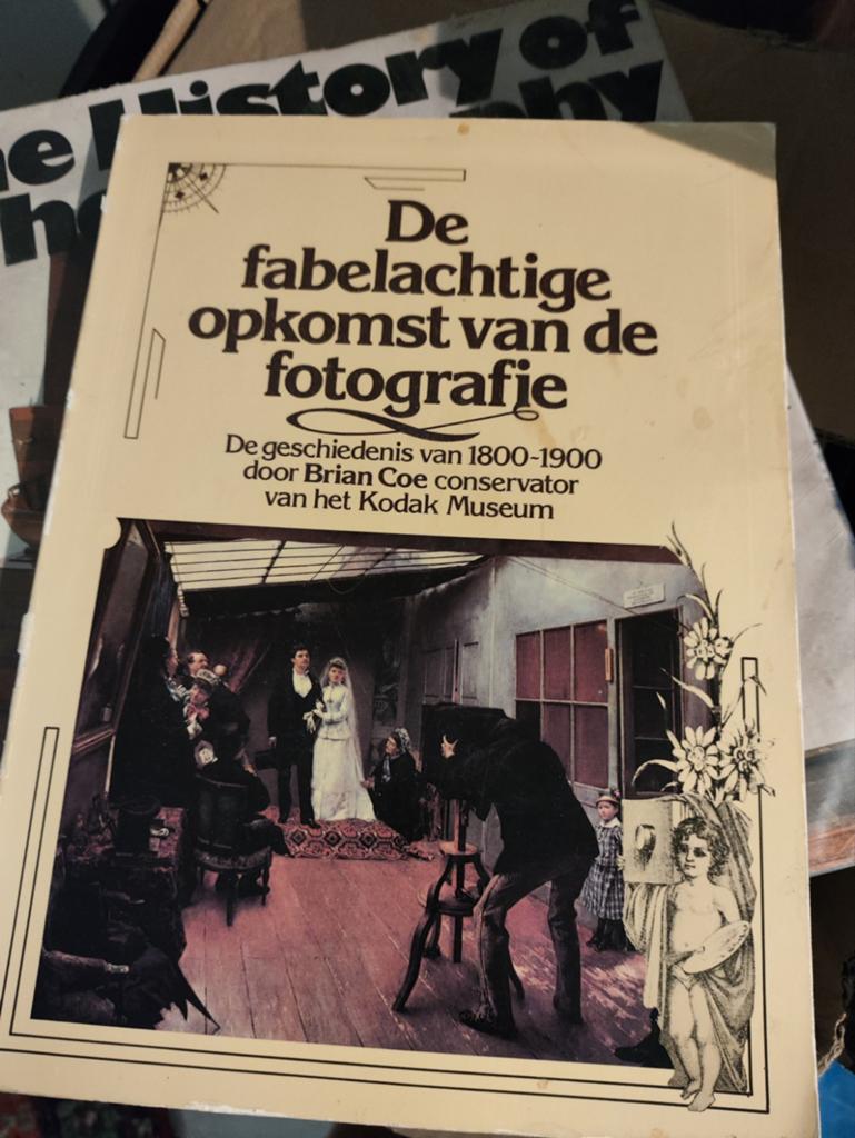 De fabelachtige opkomst van de fotografie (1800-1900), Boeken, Ophalen of Verzenden, Gelezen, Fotografie algemeen, Brian Coe