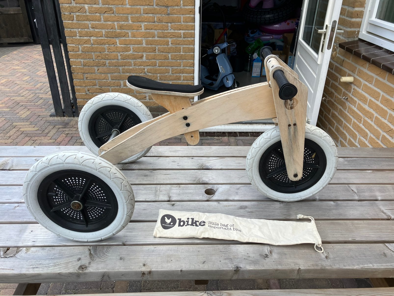 Wishbone 2 in 1 Loopfiets, Ophalen, Gebruikt, Loopfiets