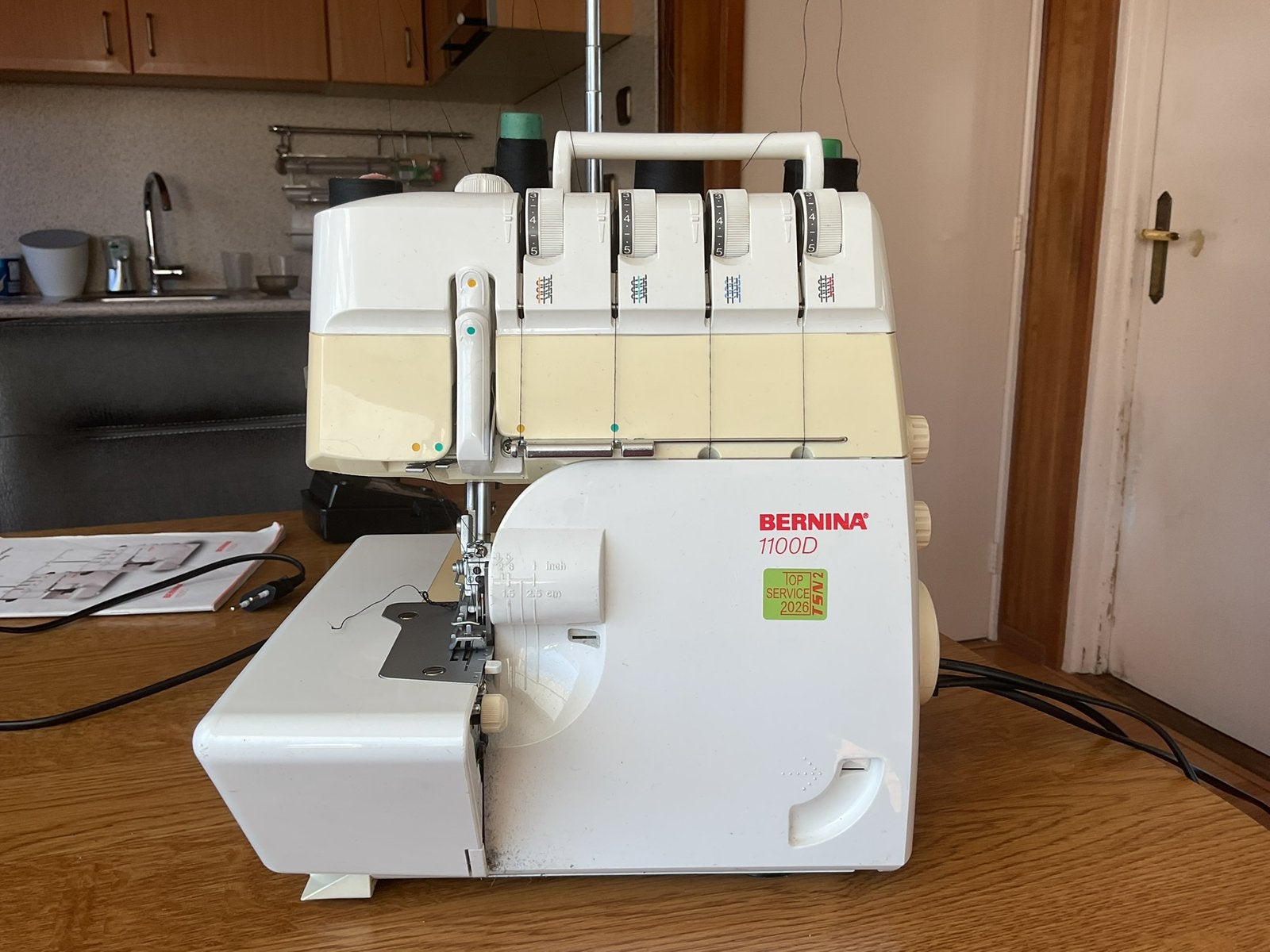 Bernina lockmachine, Ophalen, Gebruikt, Lockmachine, Bernina