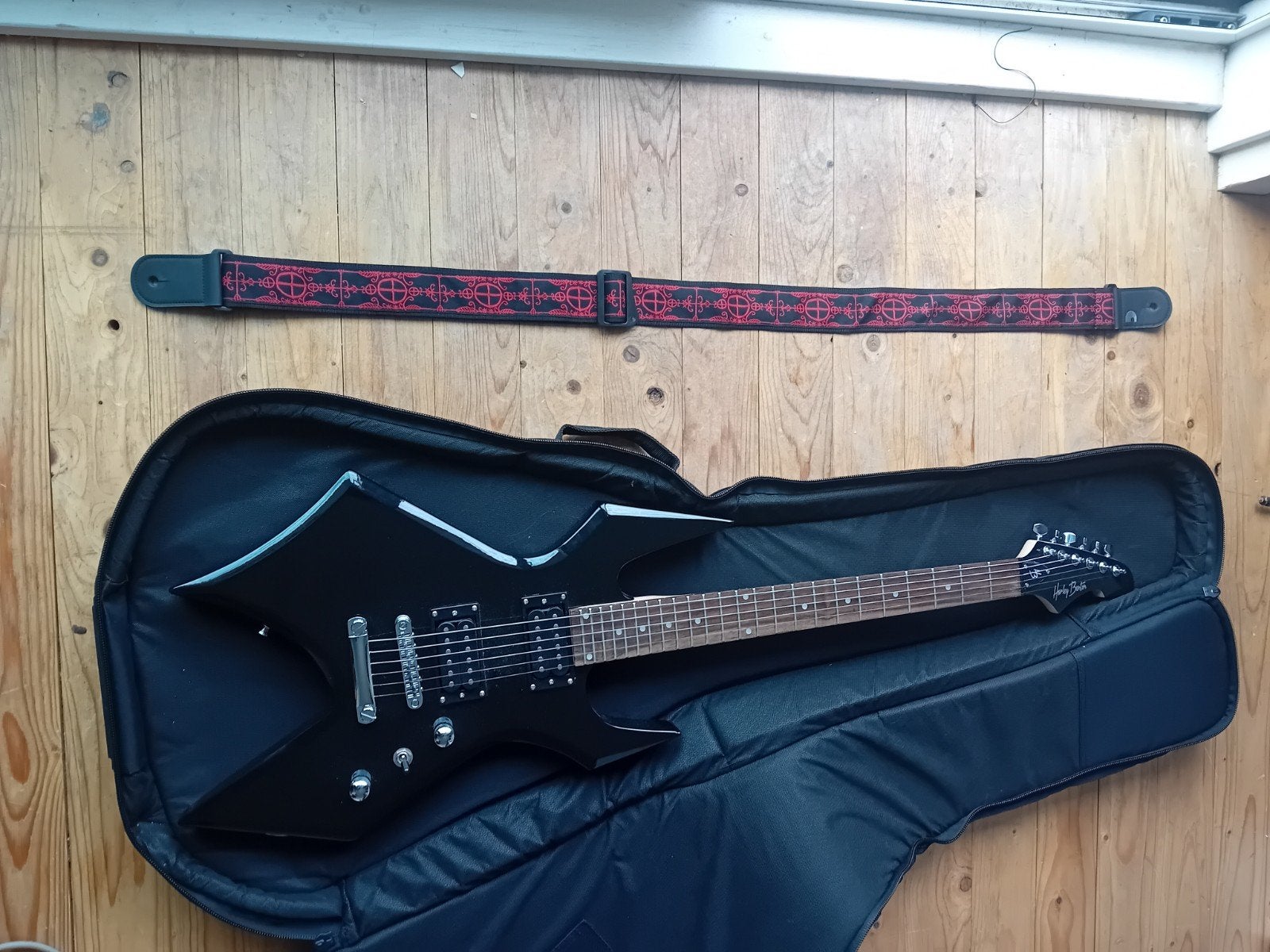 Harley Benton BS-20BK Rock Series, Ophalen, Gebruikt, Solid body, Overige merken