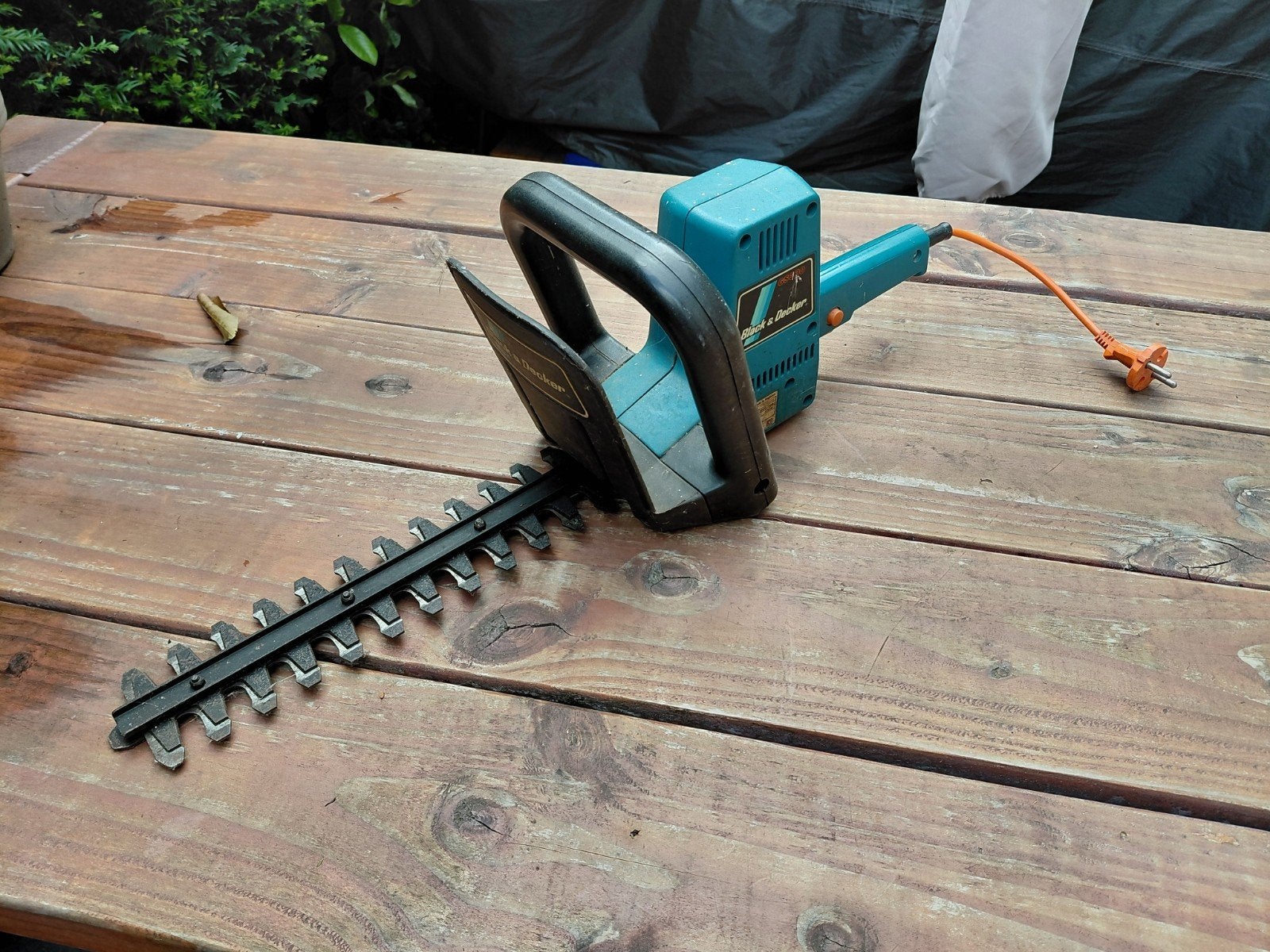 Black & Decker heggenschaar GS140, Ophalen of Verzenden, Gebruikt, Elektrisch, Black & Decker