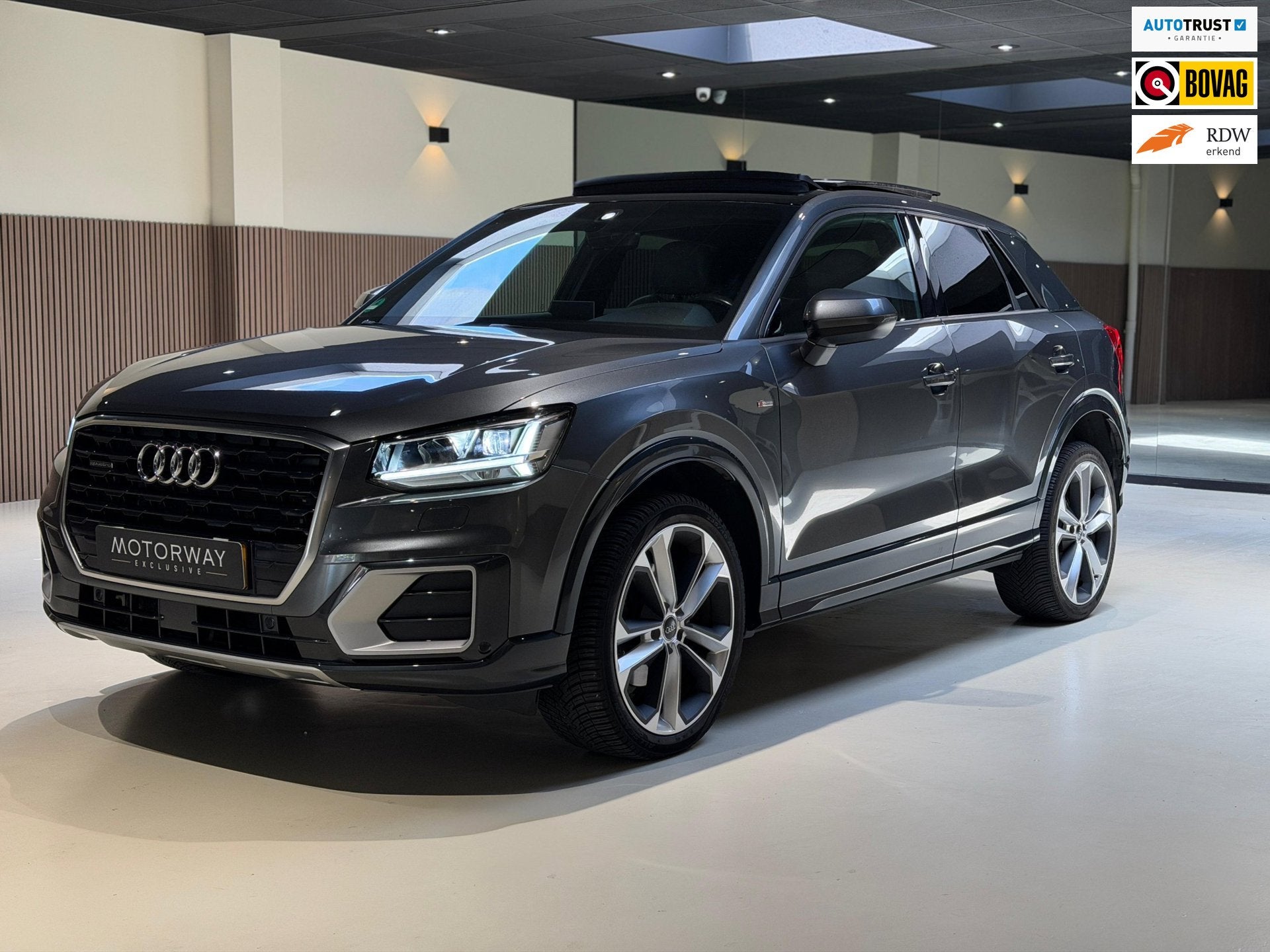 Audi Q2 2.0 TFSI quattro Sport Edition S-Line|Pano|Keyless|L, Auto's, Automaat, Gebruikt, Leder, Bedrijf