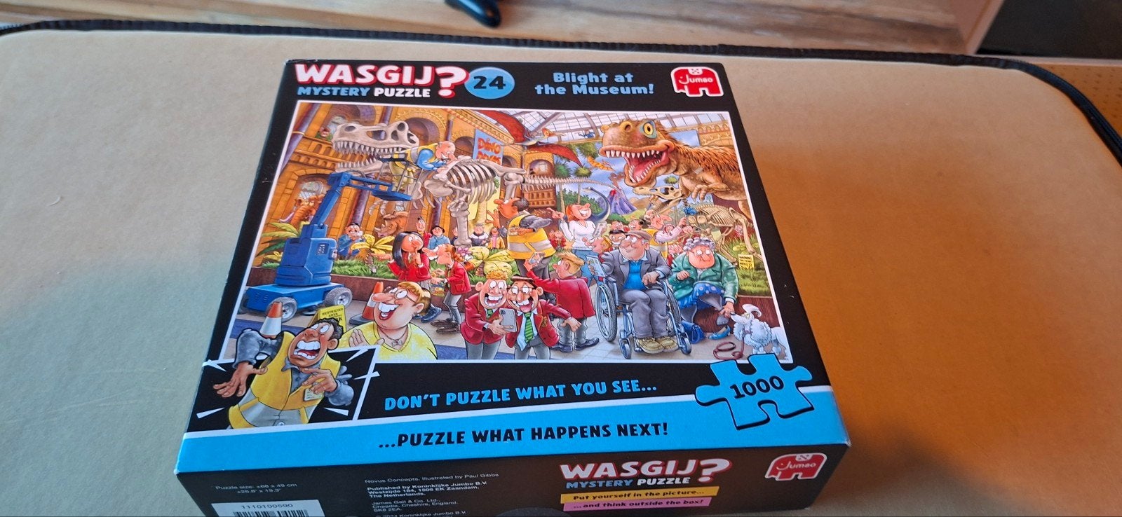 wasgij 24 blight at the museum, Ophalen