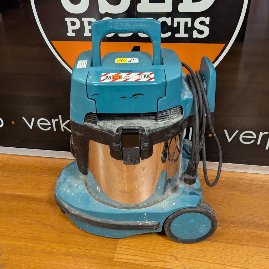 Makita VC2211MX1 Stofzuiger M-klasse | Prima staat, Makita, Zo goed als nieuw, Support@makita.com, Makita Corporation, 3-11-8, Sumiyoshi-cho, 
Anjo, Aichi 446-8502
Japan
