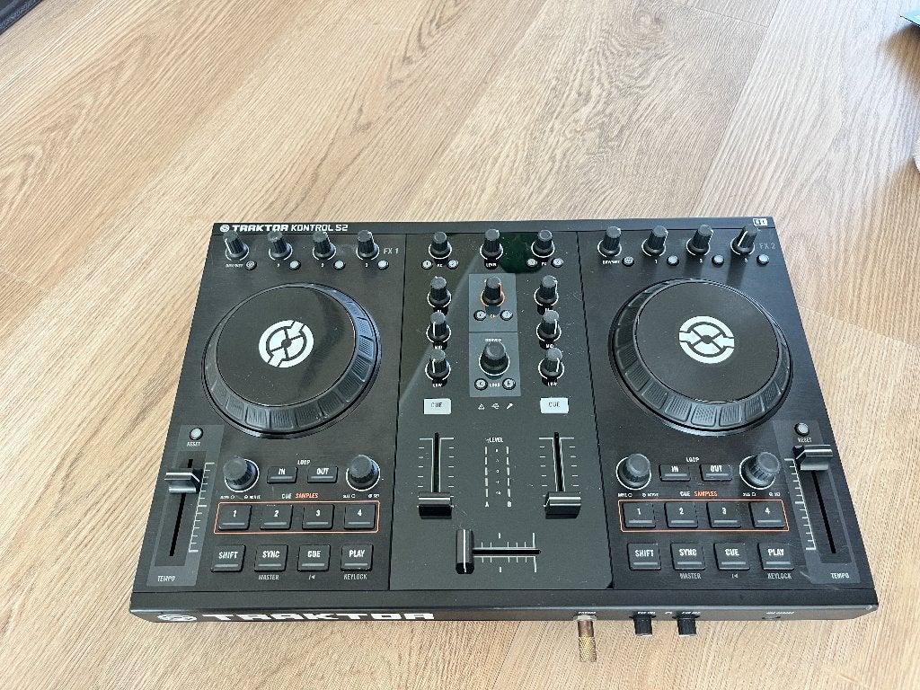 Traktor Kontrol S2 MK1, Muziek en Instrumenten, Ophalen, Gebruikt, Draaitafel, Overige merken