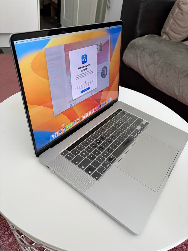 MacBook Pro 16 inch (2019) i9 16GB 1TB, 1 TB of meer, Gebruikt, 2 tot 3 Ghz, Qwerty