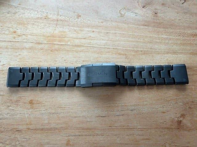 Garmin Quickfit 22 Titanium Carbon Grijs Horlogebandje., Carmin, IOS, Ophalen of Verzenden, Zo goed als nieuw