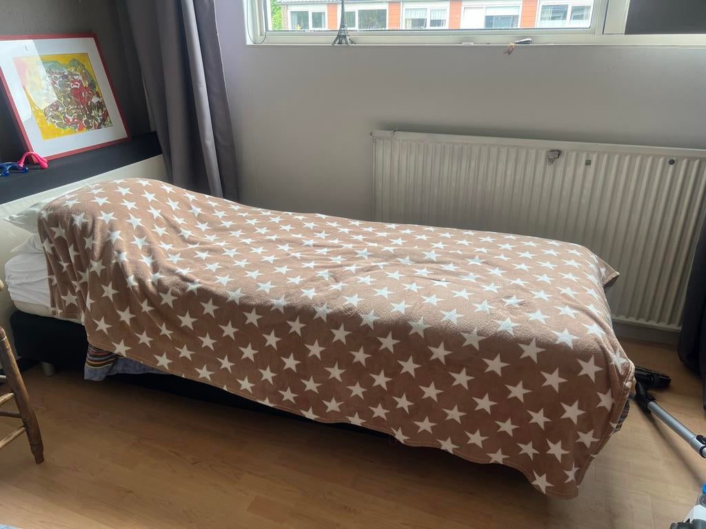 Sterren sprei/deken voor eenpersoonsbed of twijfelaar, Ophalen, Zo goed als nieuw