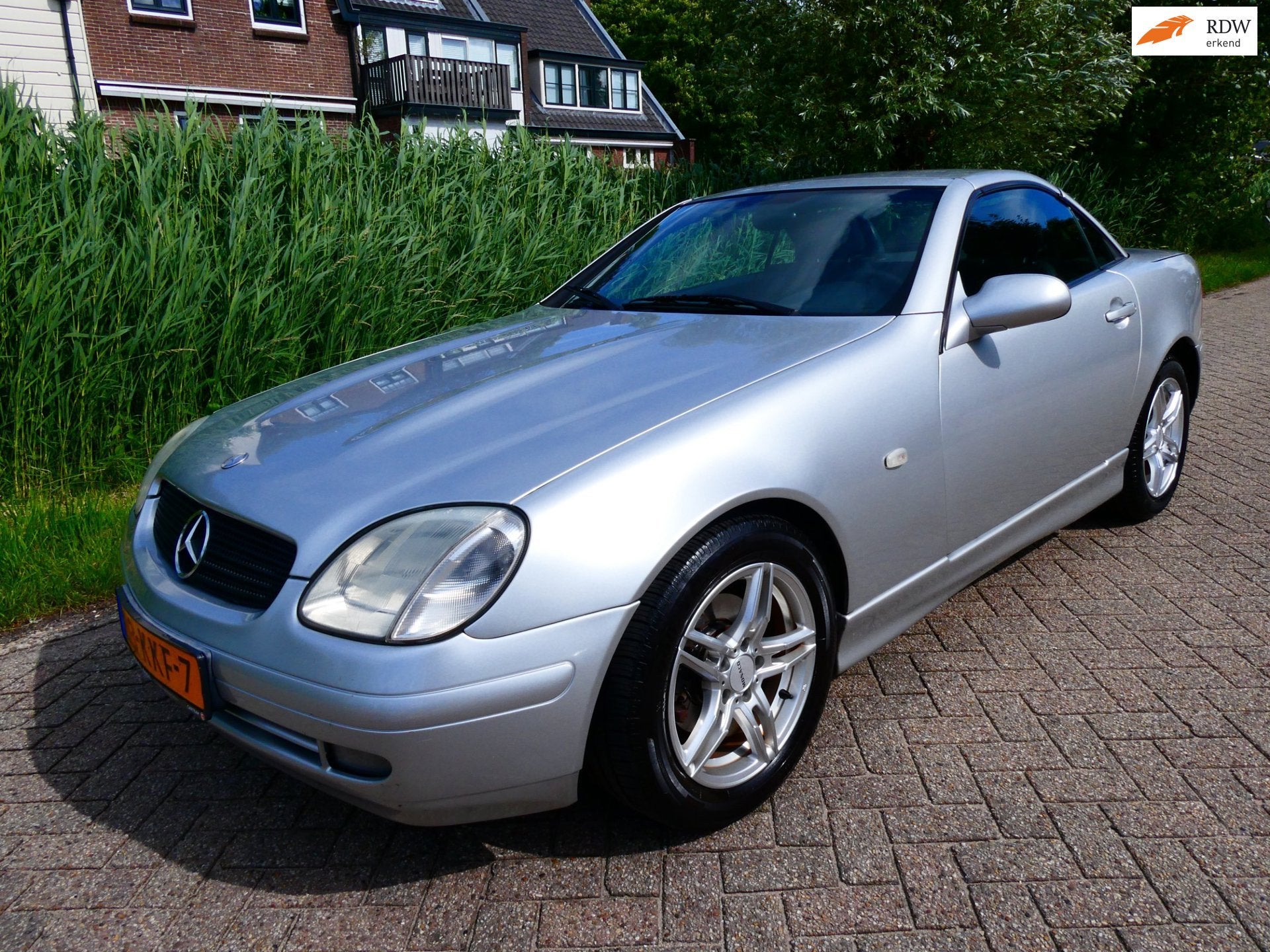 Mercedes-Benz SLK-klasse 200 136pk Opknapper Dak gaat niet o, Euro 2, 1998 cc, Gebruikt, Zwart