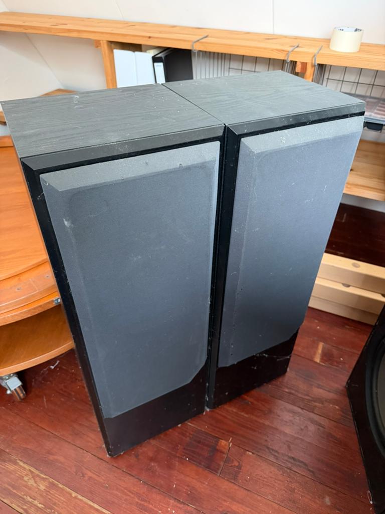 Eltax Symphony 5 speakers – vintage HiFi set – 200 Watt, Zo goed als nieuw, 120 watt of meer, Front, Rear of Stereo speakers, Ophalen
