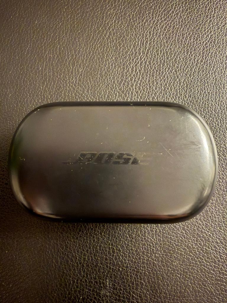 Bose QuietComfort Earbuds 429708 Black charging case, Gebruikt, Zwart, Bose, Ophalen of Verzenden