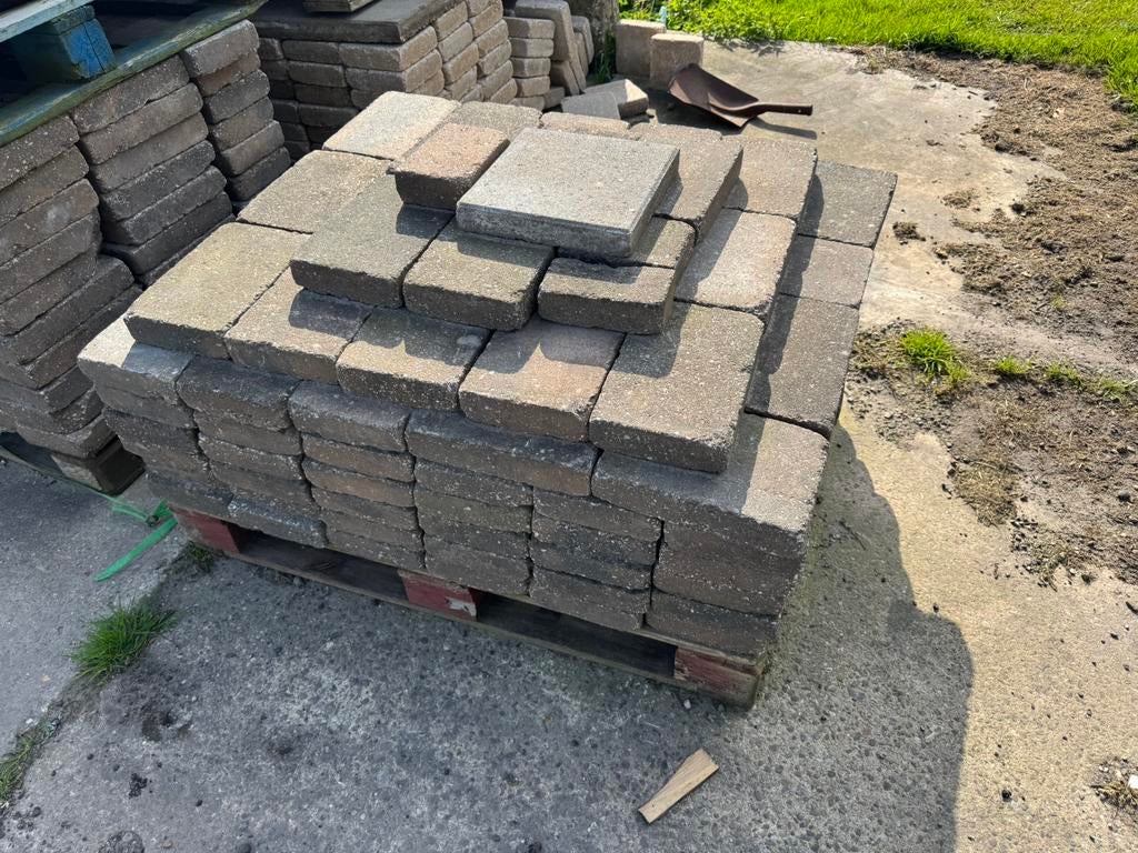 Gratis stenen!!, Ophalen, Gebruikt, Beton, Overige typen