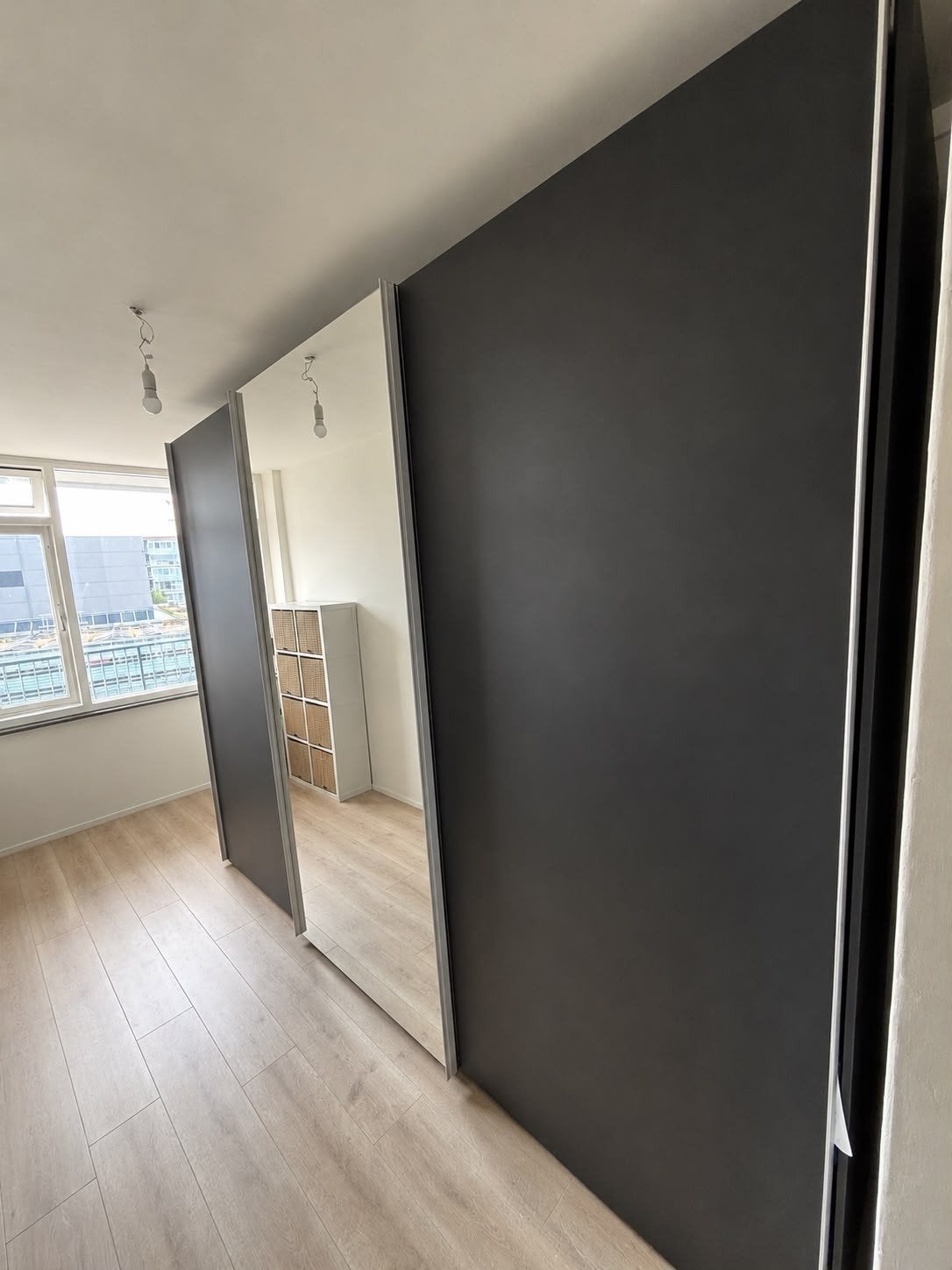Mooie ruime kledingkast met spiegeldeur, Ophalen, 200 cm of meer, Zo goed als nieuw, 200 cm of meer