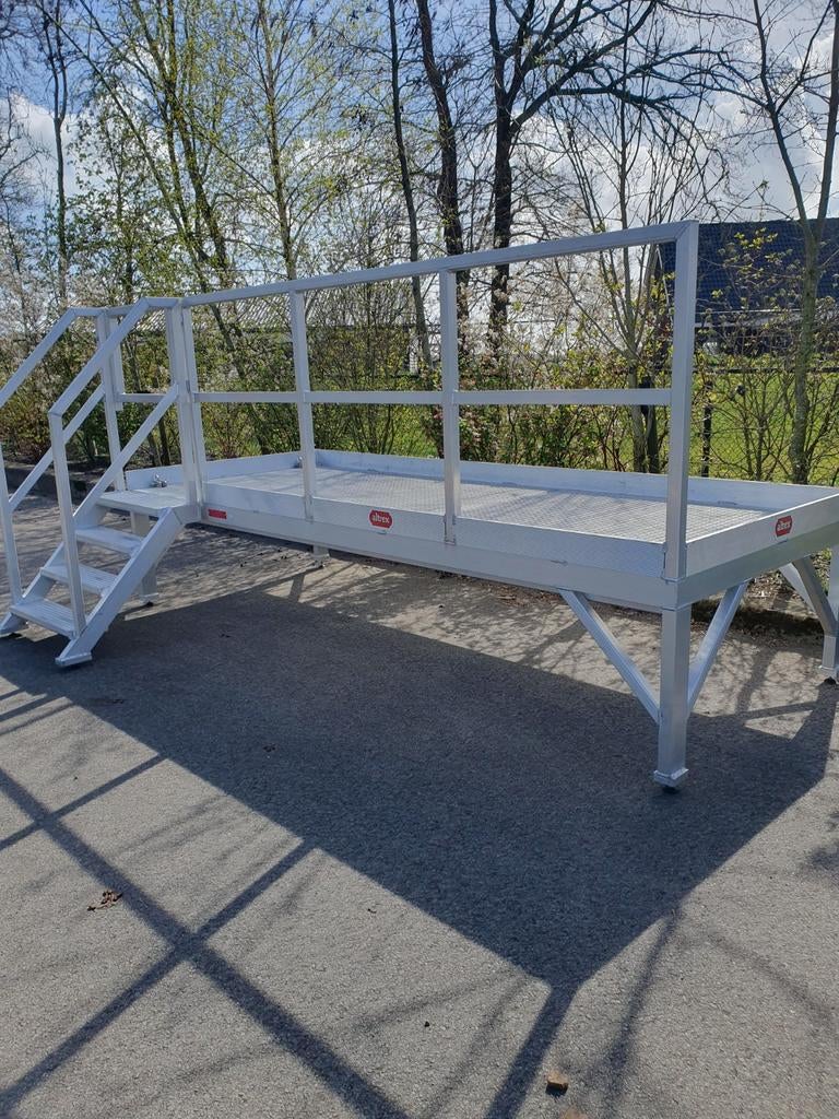 Aluminium bordes Altrex, Altrex, Overige typen, Ophalen of Verzenden, Zo goed als nieuw