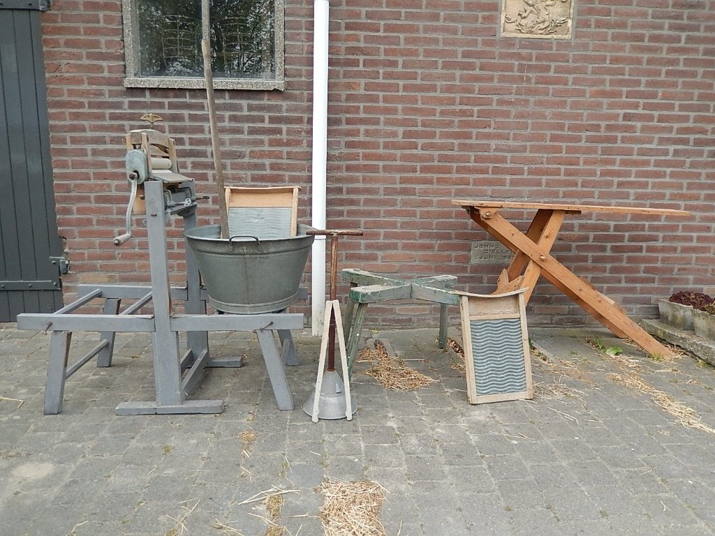 Uitgebreide antieke was- droog- en strijk set nostalgisch, Ophalen