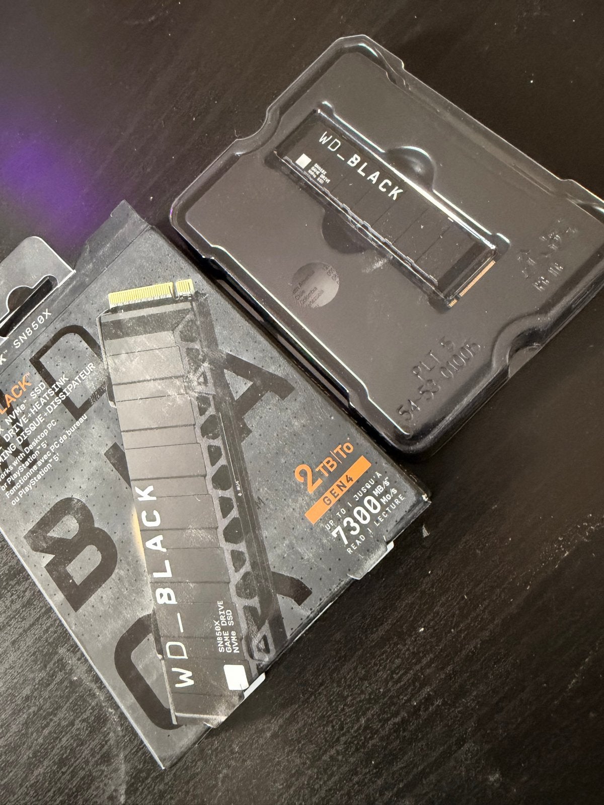 WD_BLACK SN850X 2TB NVMe SSD met Heatsink (PS5), Computers en Software, Harde schijven, Intern, Ophalen of Verzenden, Zo goed als nieuw