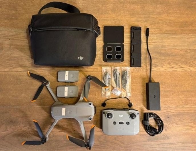 DJI Air2S Fly more (Nieuwe drone). C1 label !., Audio, Tv en Foto, Drones, 30 tot 45 minuten, Cameradrone, Return to Home, 5 tot 10 kilometer