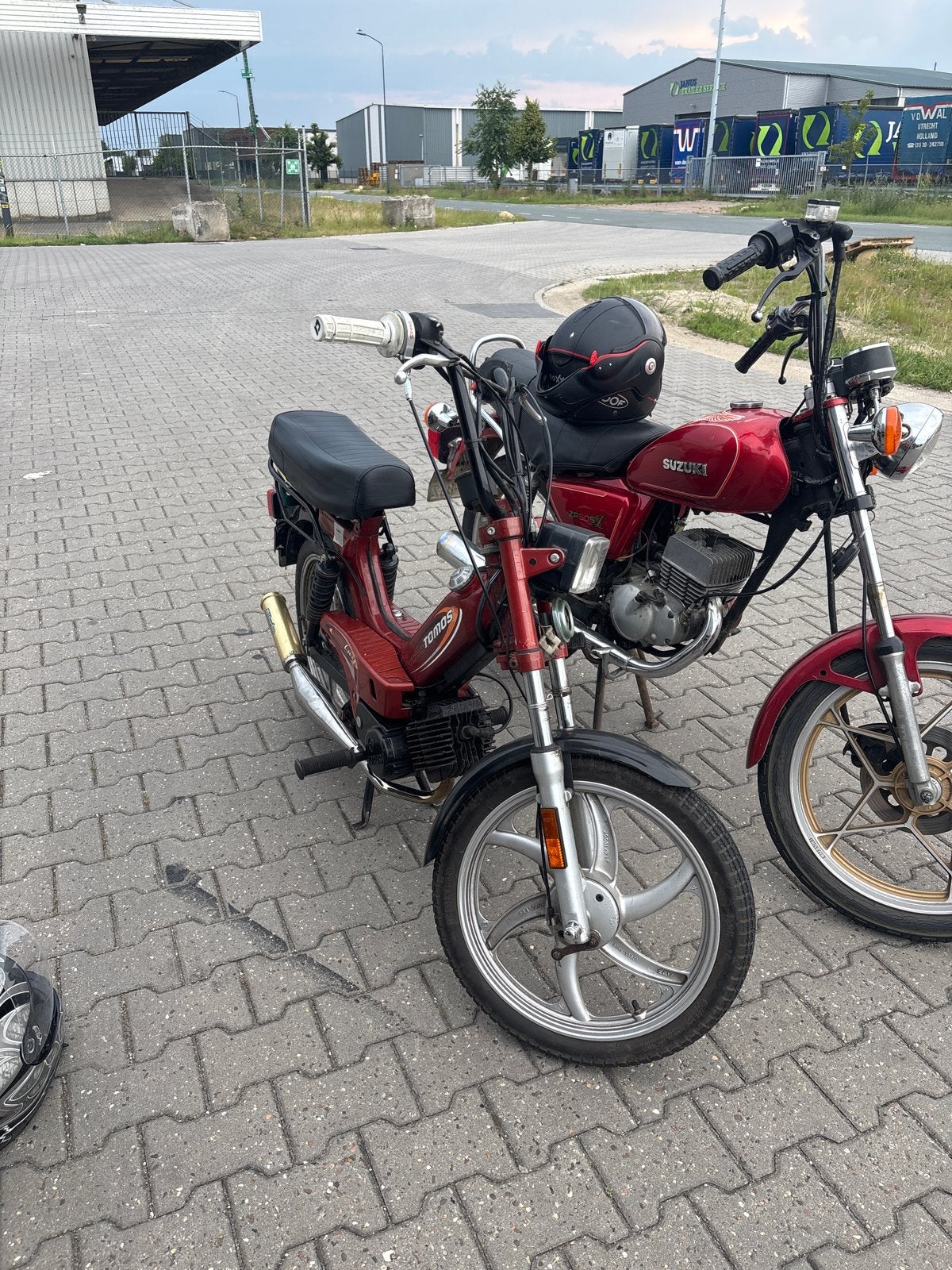 Tomos a35 deluxe - goed rijdend zonder gebrekken, Ophalen, Gebruikt, 2 versnellingen, 50 cc
