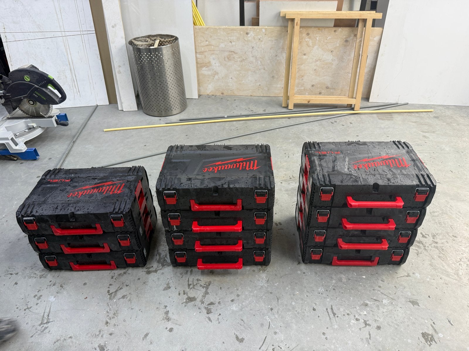 Milwaukee lege kisten - 11 stuks beschikbaar, Ophalen, Gebruikt