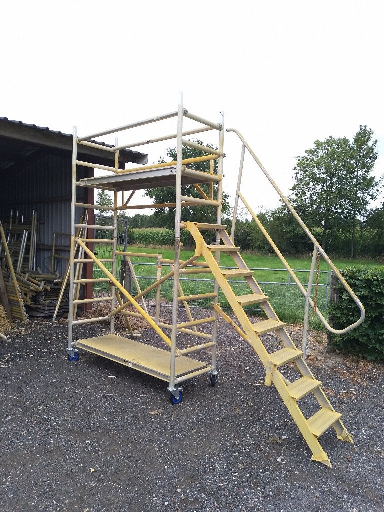 Steiger 190x75 vouwsteiger 4m compactsteiger smalle steiger, Ophalen, Gebruikt