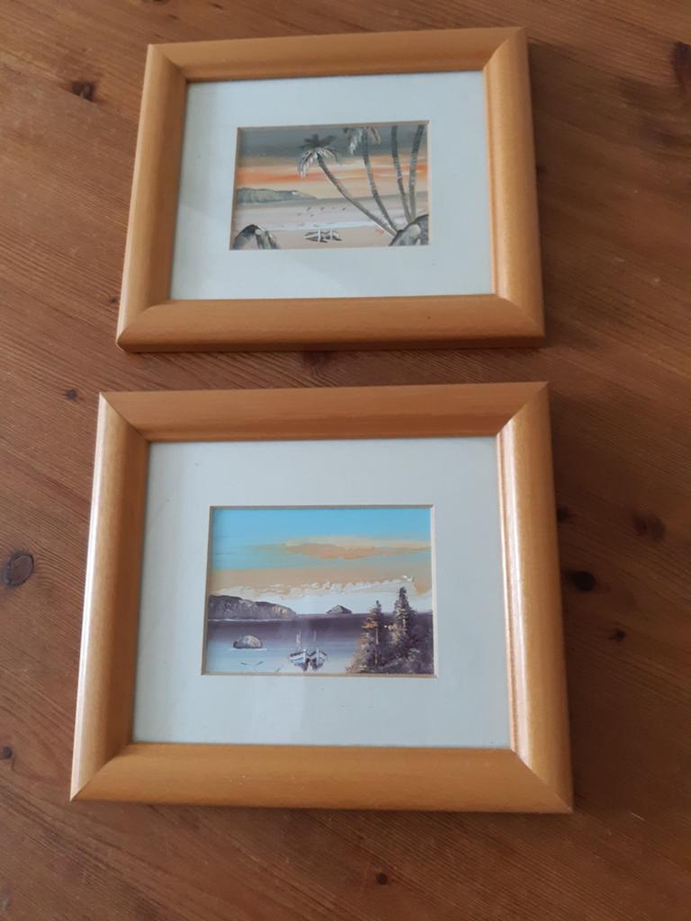 2 Fotoschilderijtjes met landschap en strandtafereel, Antiek en Kunst, Ophalen of Verzenden