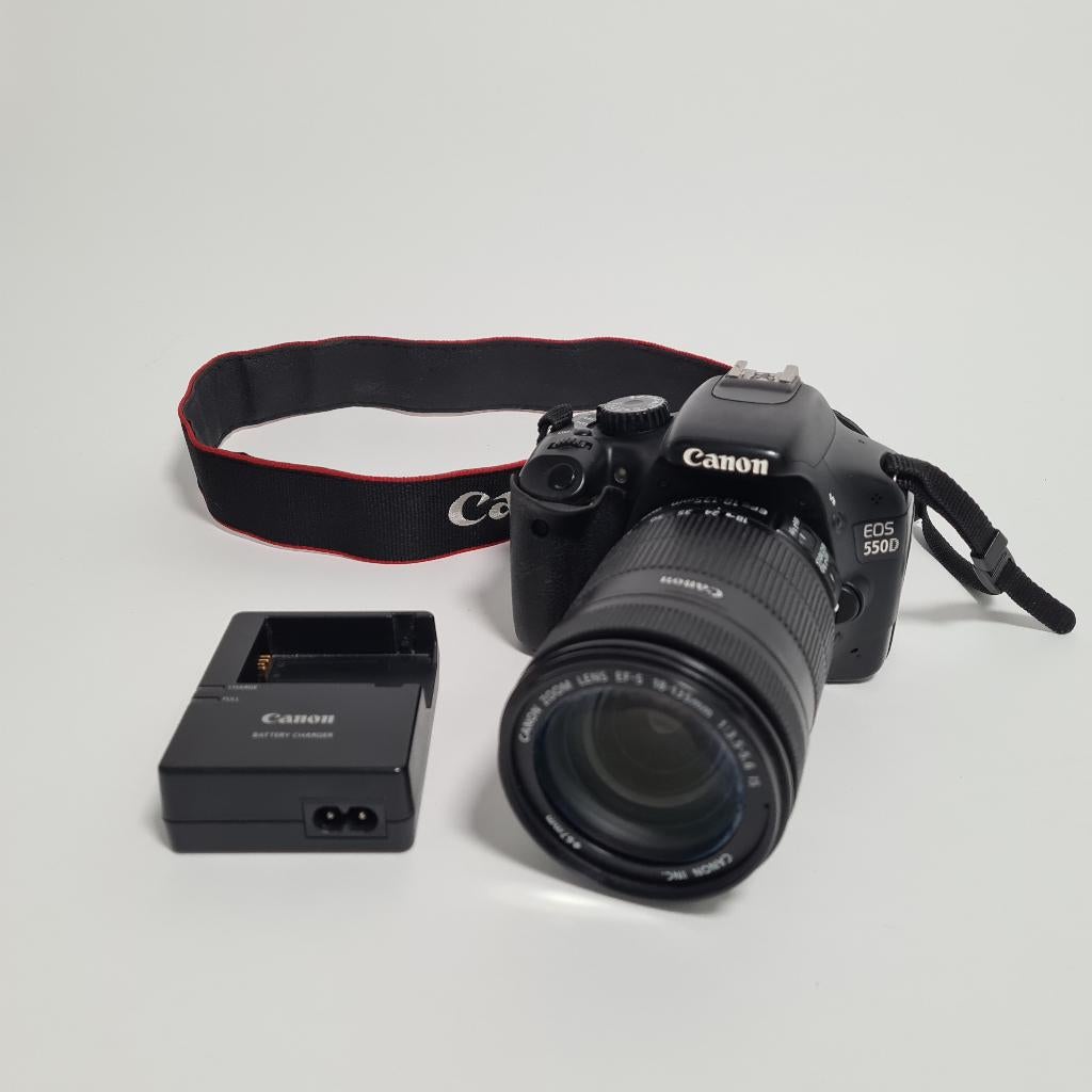 Canon EOS 550D Camera met Objectief 18-135mm | Spiegelreflex, Gebruikt, Spiegelreflex, Canon, Ophalen of Verzenden