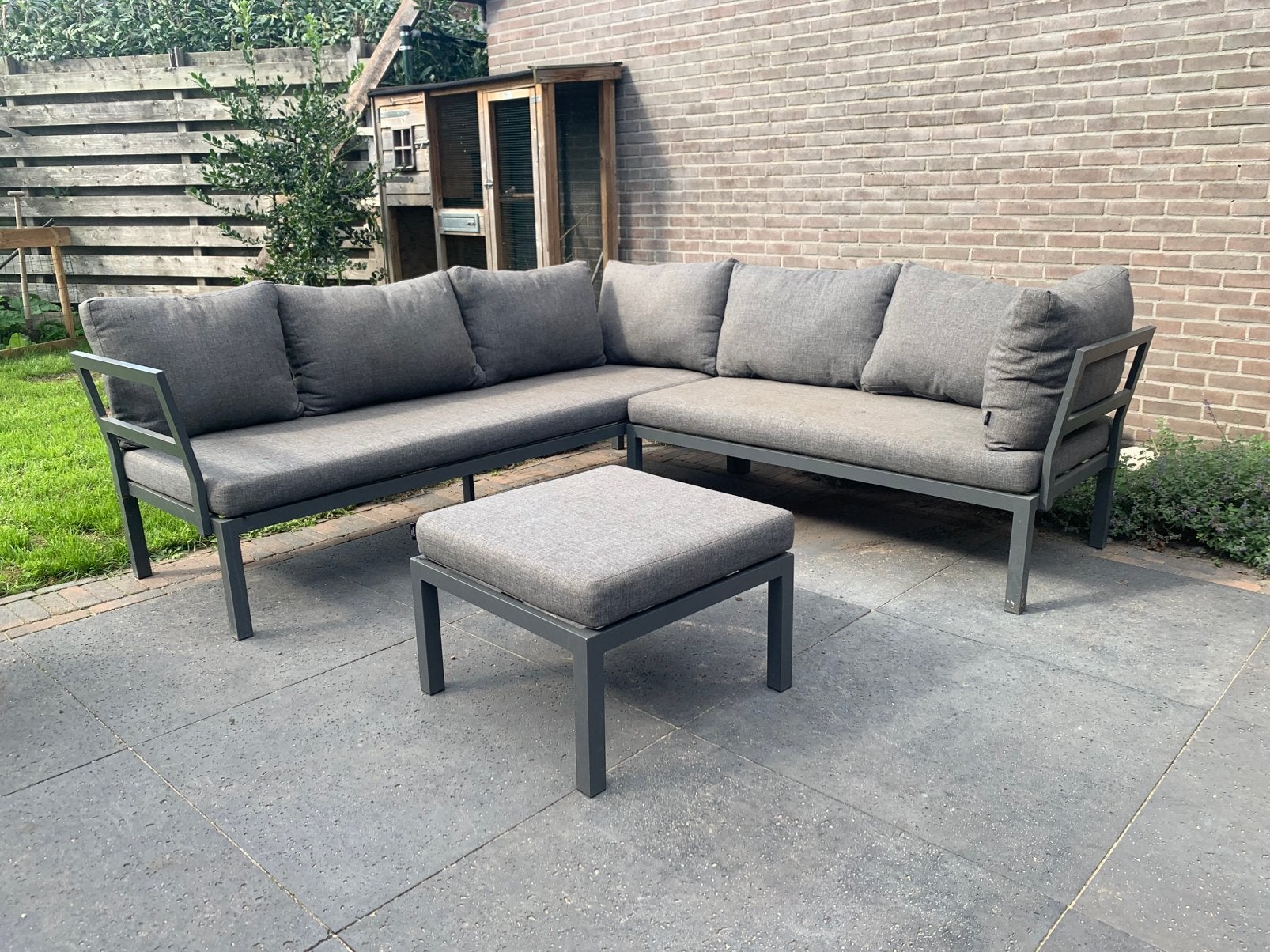 Domani loungeset | hoekbank | hocker, Ophalen, Kunststof, Gebruikt, 6 zitplaatsen