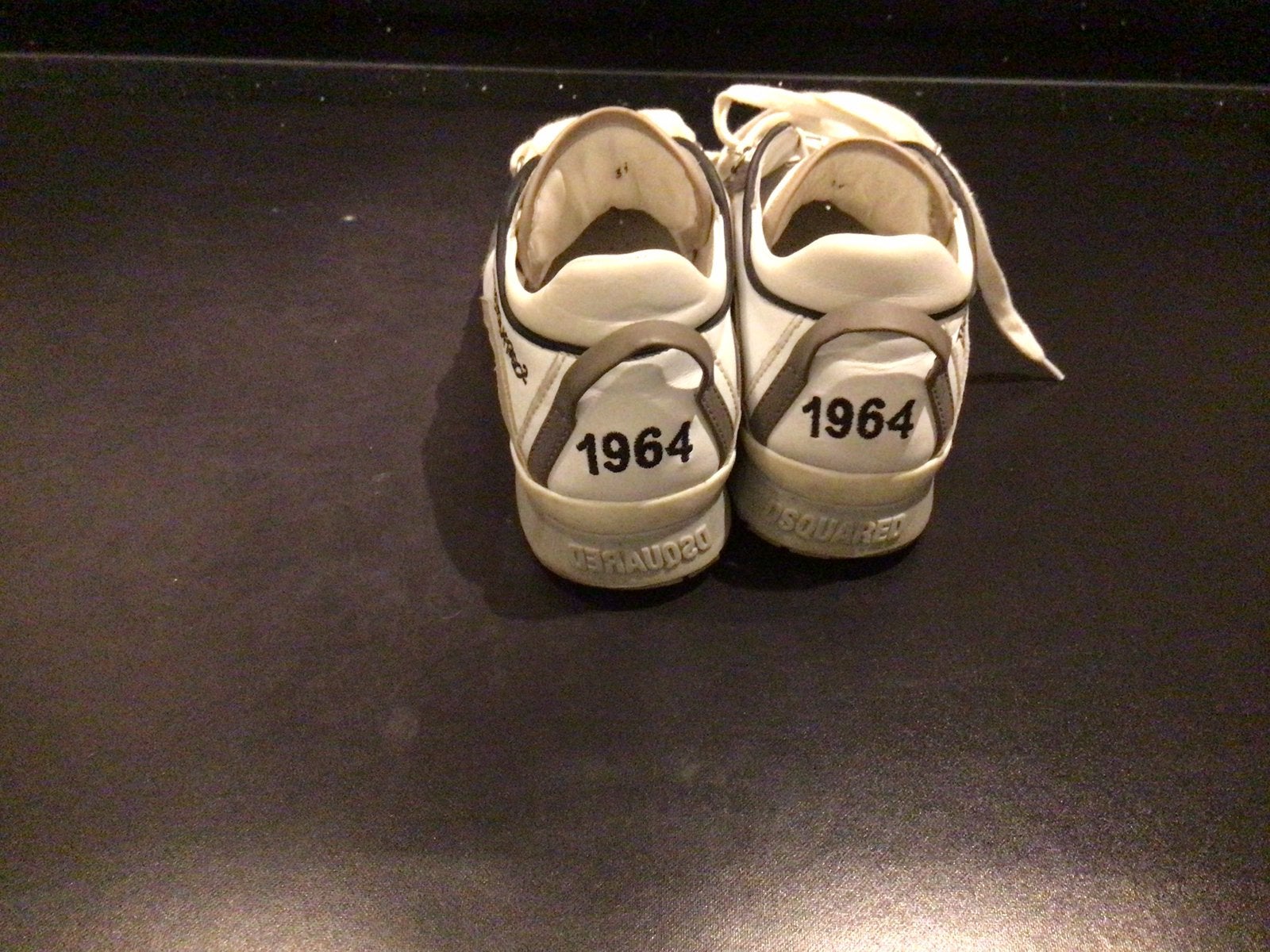 Dsquared schoenen, Ophalen of Verzenden, Zo goed als nieuw