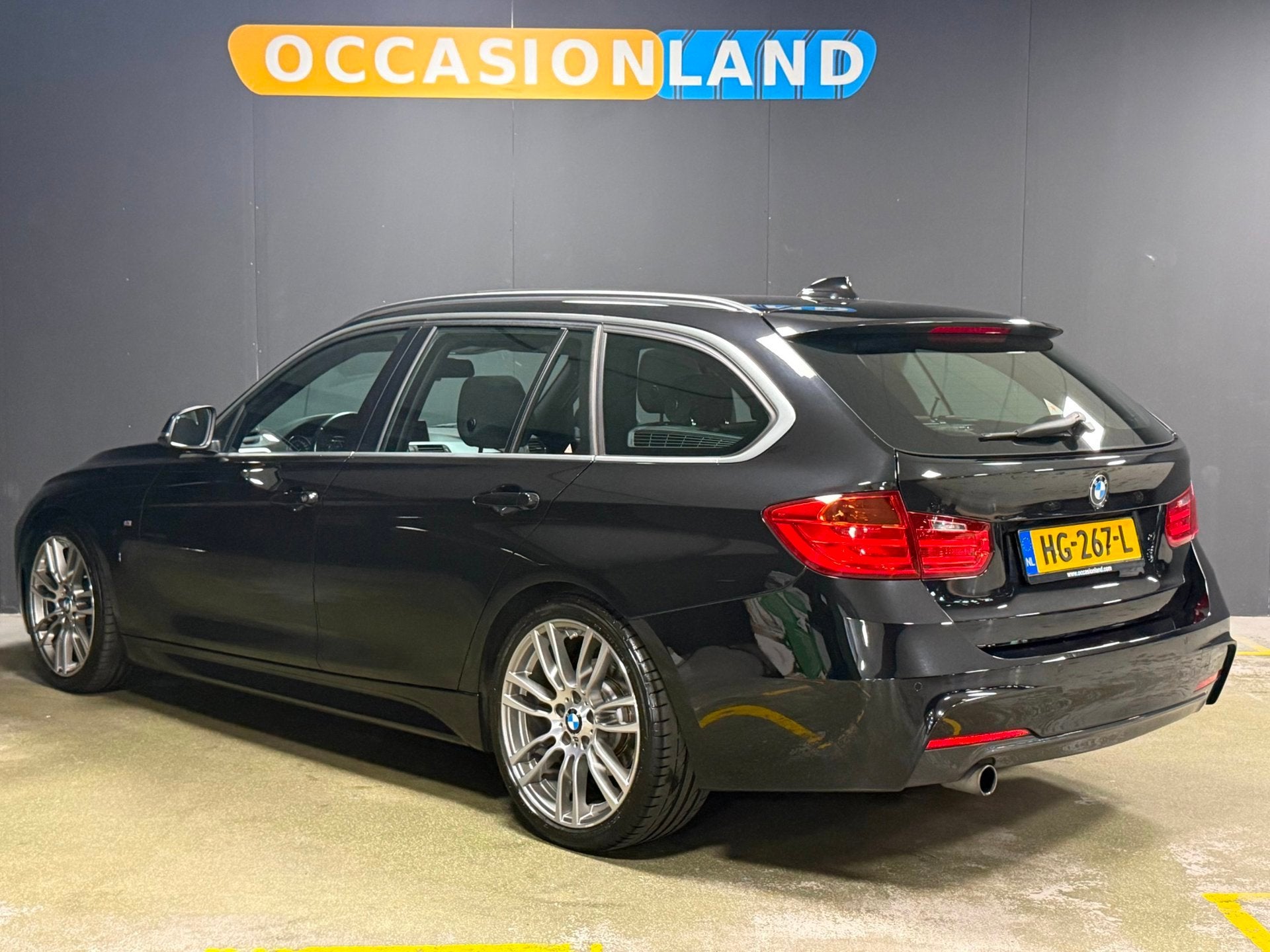 BMW 3-serie Touring 316i Executive M-Pakket|PANO|STOELV|LED|, Auto's, Automaat, Dealer onderhouden, Gebruikt, 4 cilinders