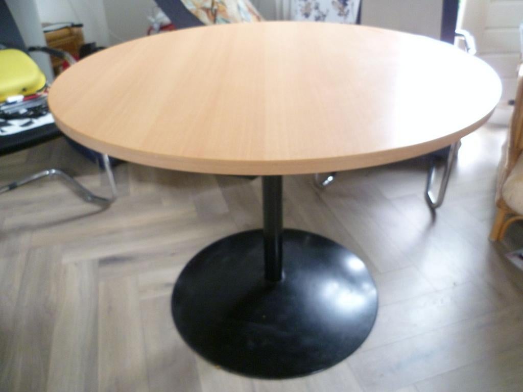 Ronde eettafel | beuken blad + zwart metalen voet, Huis en Inrichting, Tafels | Eettafels, Modern en functioneel, Gebruikt, 50 tot 100 cm