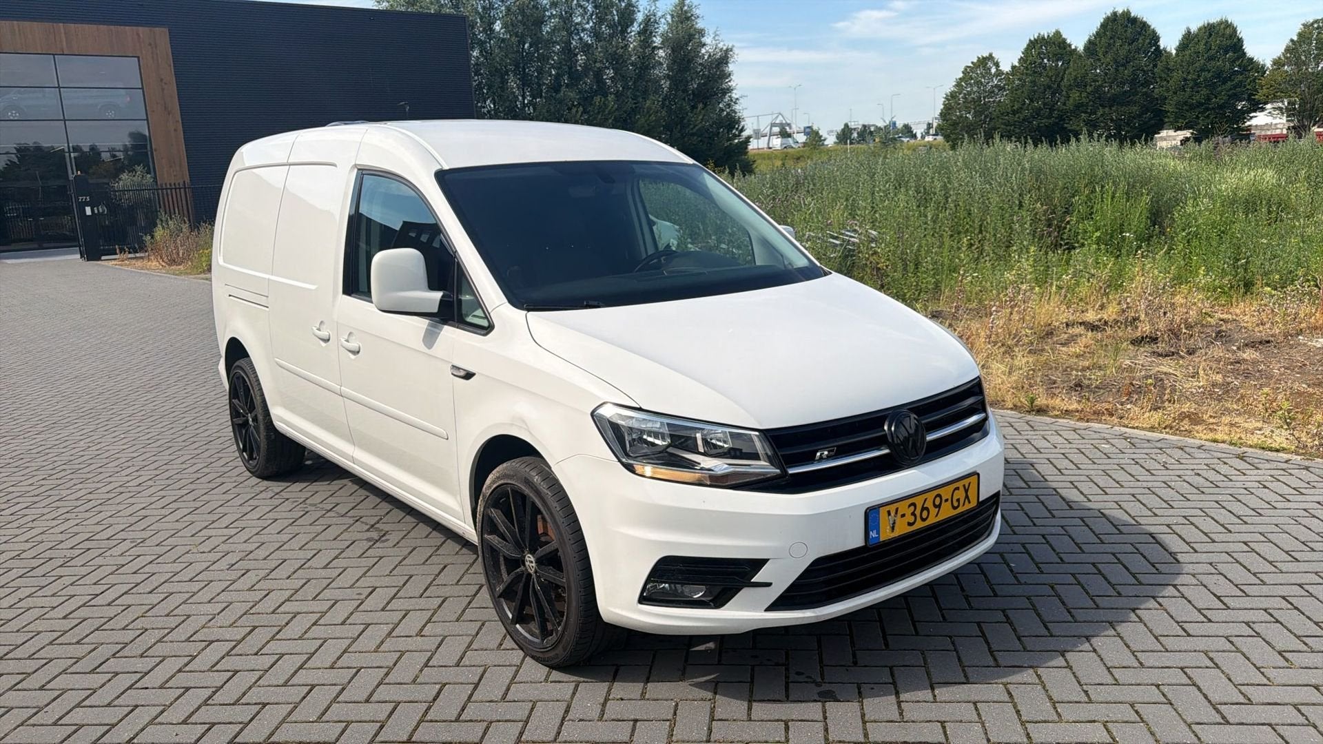 Volkswagen Caddy 2.0 TDI L2H1 BMT Maxi Highline 172DKM / NAV, Auto's, Voorwielaandrijving, 730 kg, Gebruikt, 4 cilinders